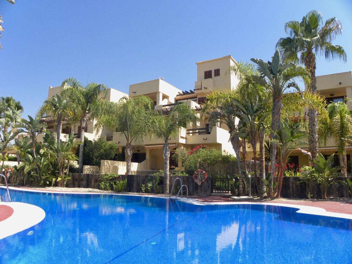 Bahia Marinas - Tu Hogar Con Jardin Privado! Apartment Вера Екстериор снимка