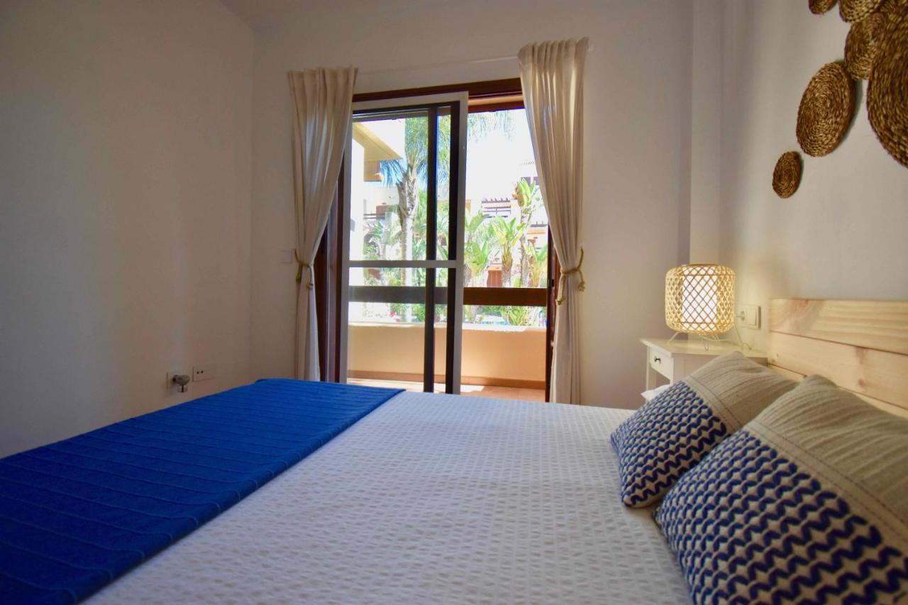 Bahia Marinas - Tu Hogar Con Jardin Privado! Apartment Вера Екстериор снимка