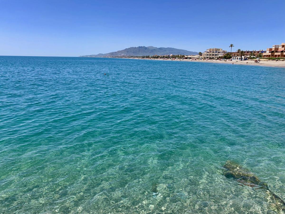 Bahia Marinas - Tu Hogar Con Jardin Privado! Apartment Вера Екстериор снимка